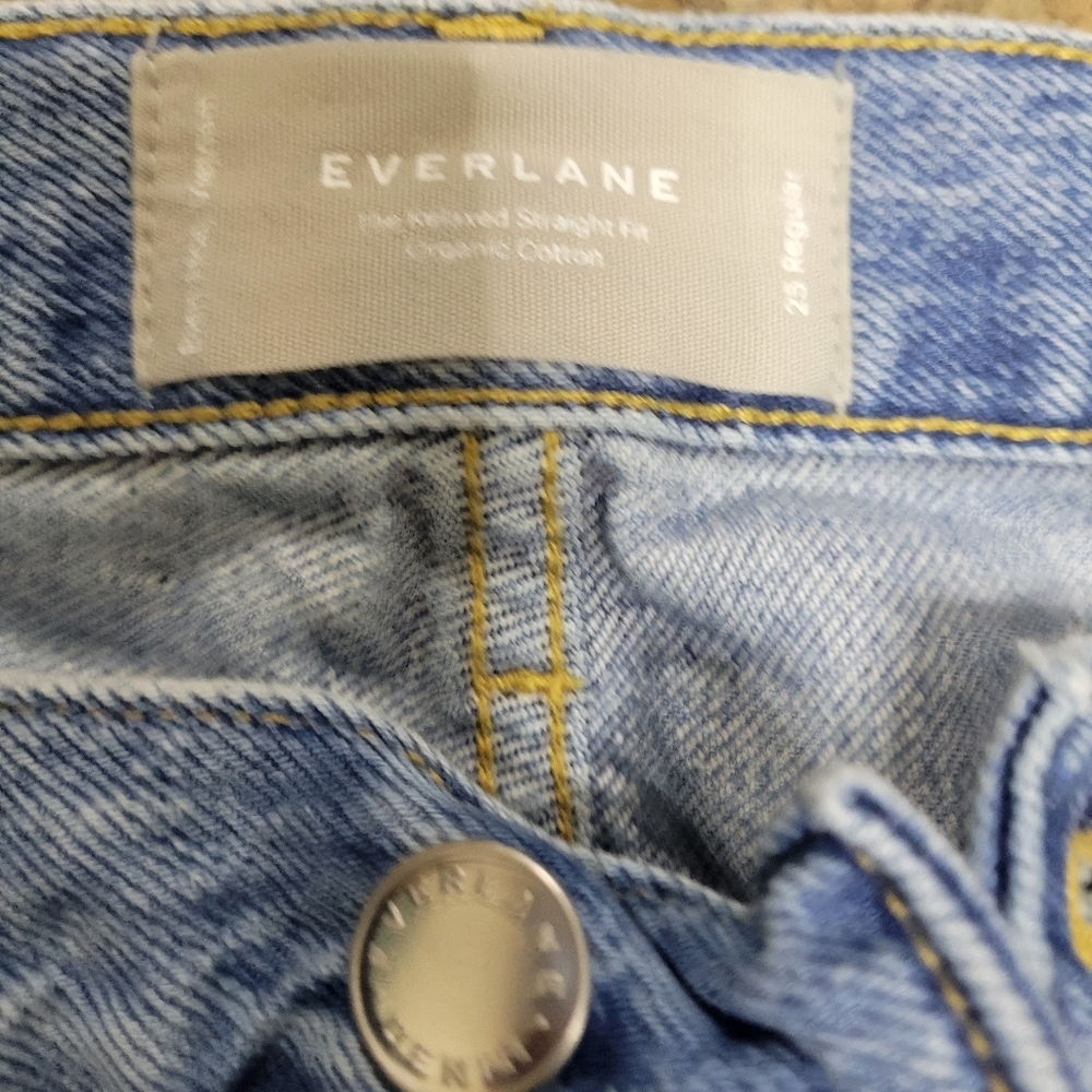 Everlane Relaxed Light Blue Jeans - Picture 5 of 6